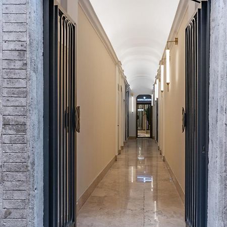 Townhouse Condotti 29 Roma Esterno foto