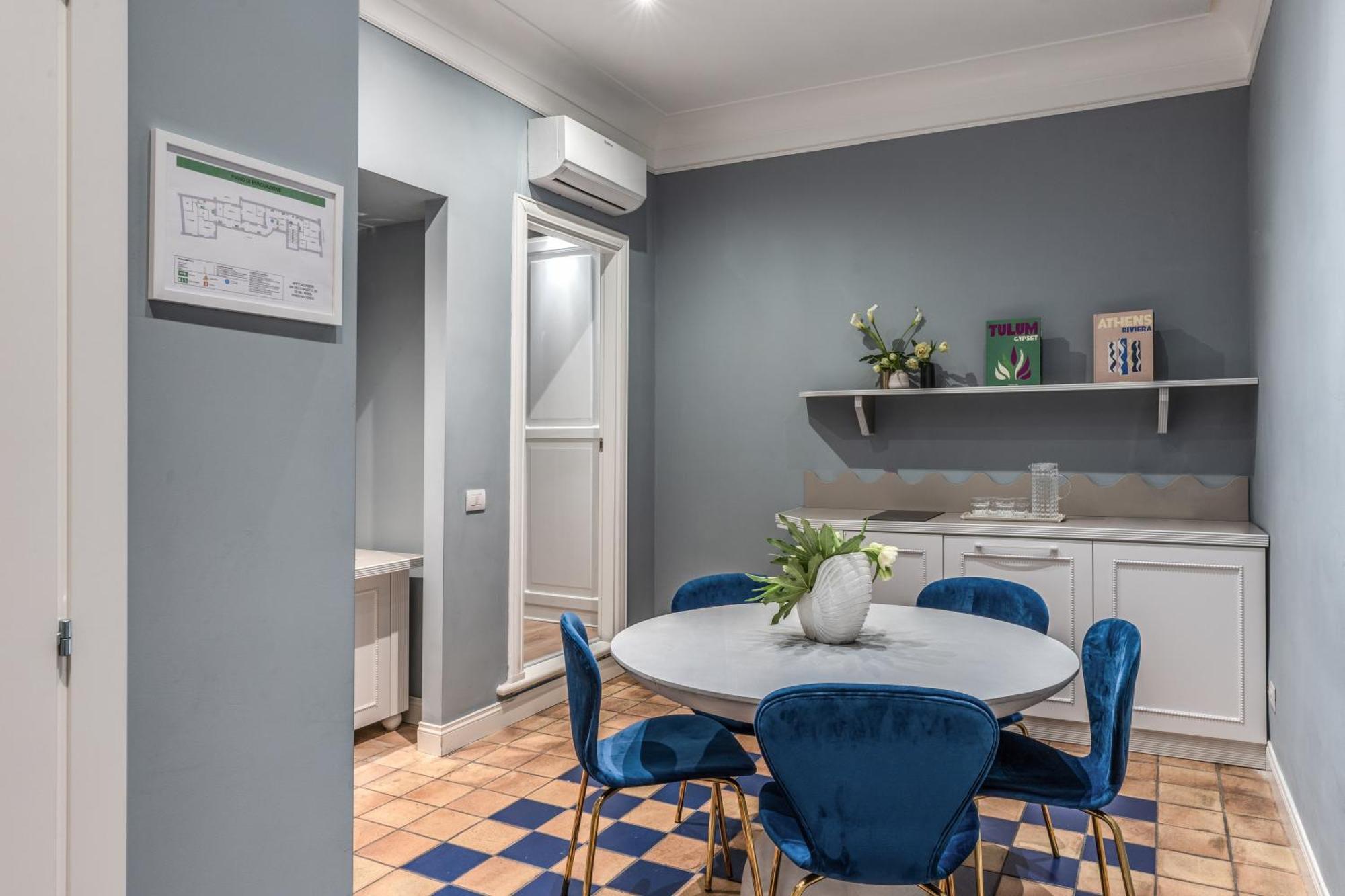 Townhouse Condotti 29 Roma Esterno foto